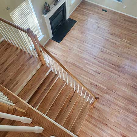Stair Tread Installation And Refinishing Services Stair Tread Installation and Refinishing Services